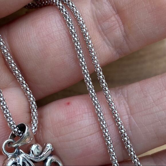 Sterling silver Om Elephant necklace - Picture 8 of 8